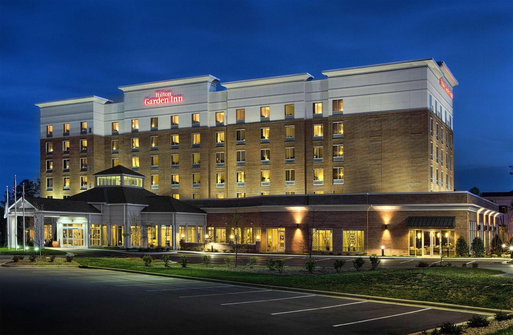 Hilton Garden Inn Raleigh Cary Exterior photo